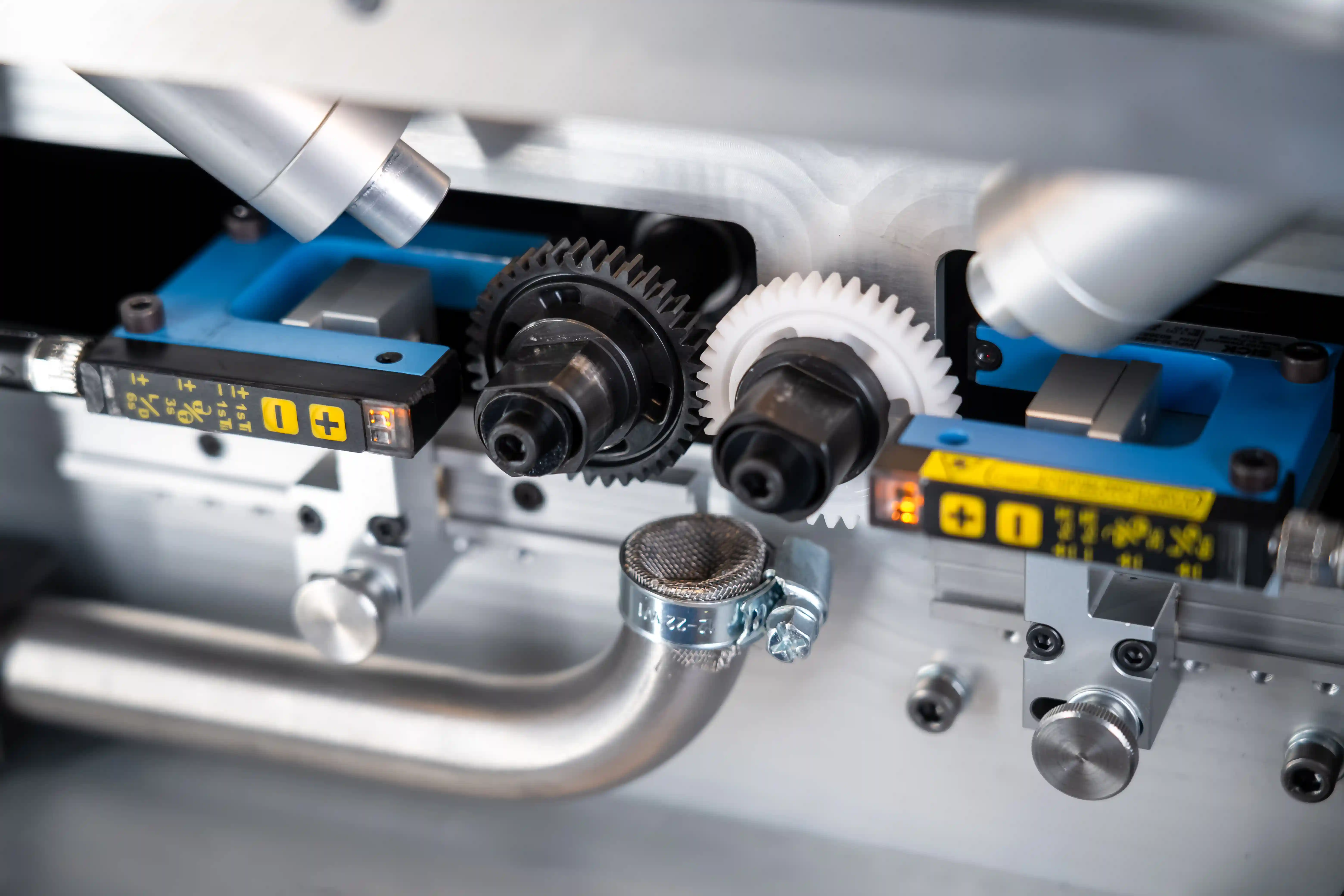 MTP-5 chamber with mounted gear pair